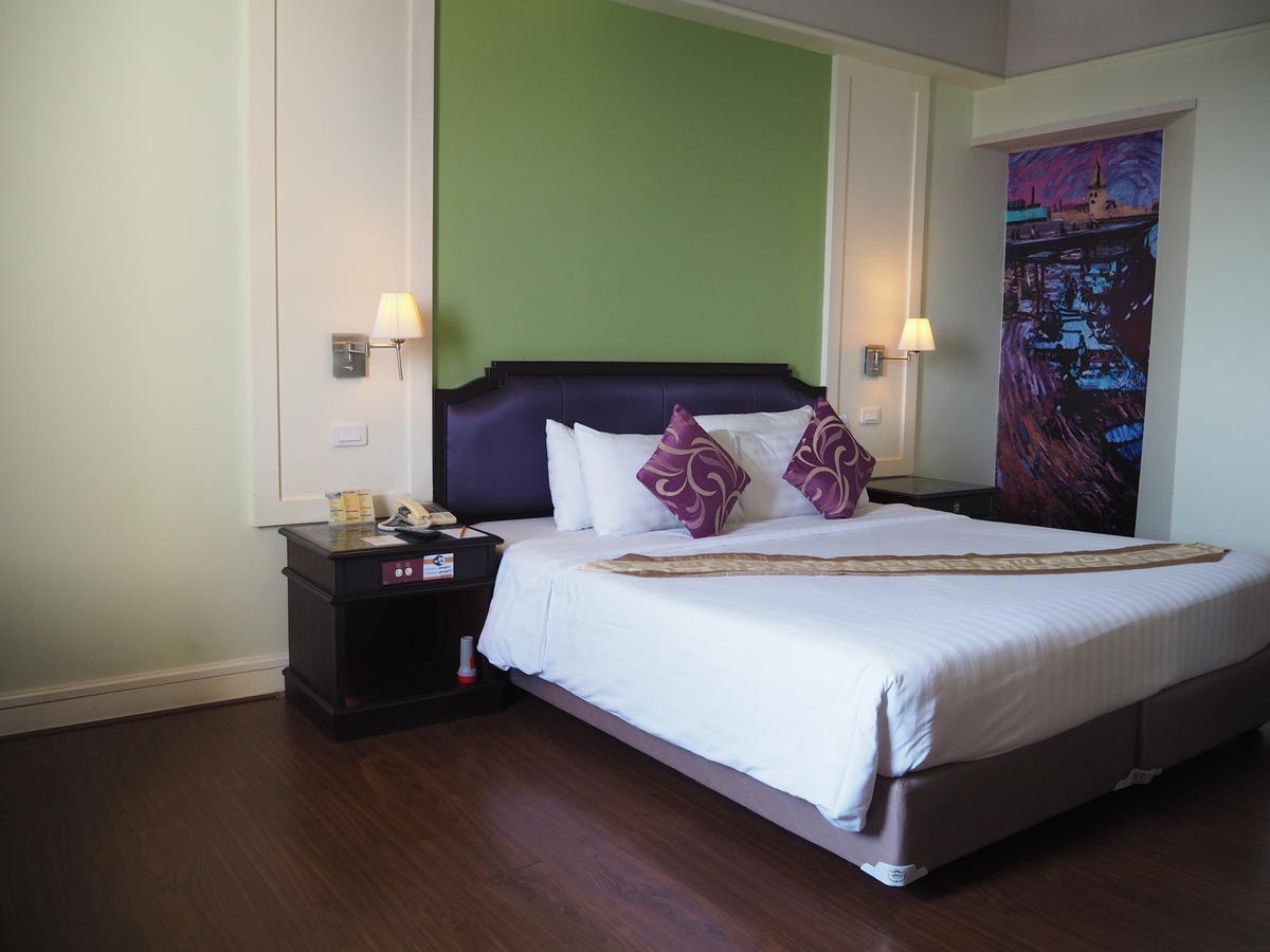 Charoen Thani Hotel, קון קאן