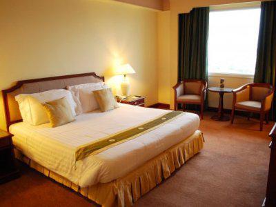 Hotel Charoen Thani Hotel, 4*